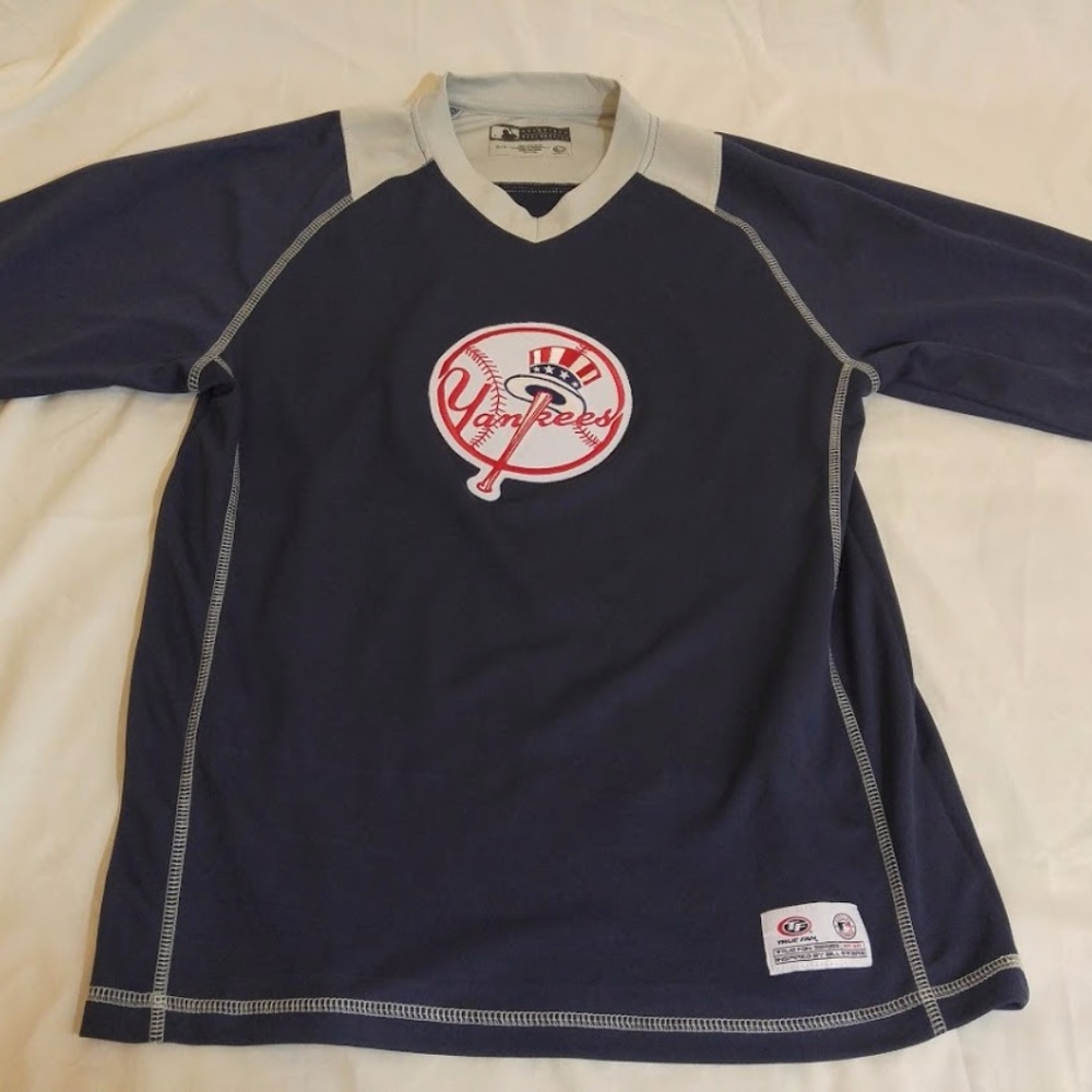 Yankees MLB Small Embroidered Jersey