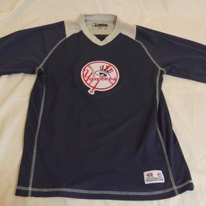 Yankees MLB Small Embroidered Jersey