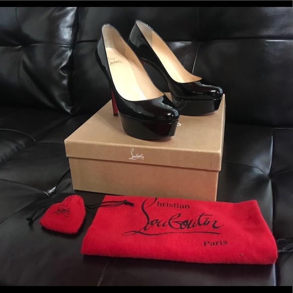 Christian Louboutin bianca stilettos - Picture 2 of 7