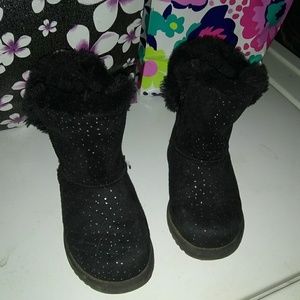 Black fur and sparkle boots