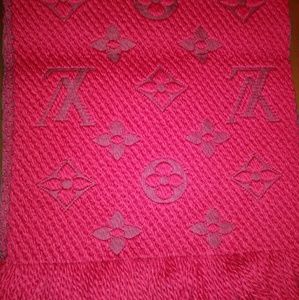 New!! Authentic Logomania Louis Vuitton Scarf