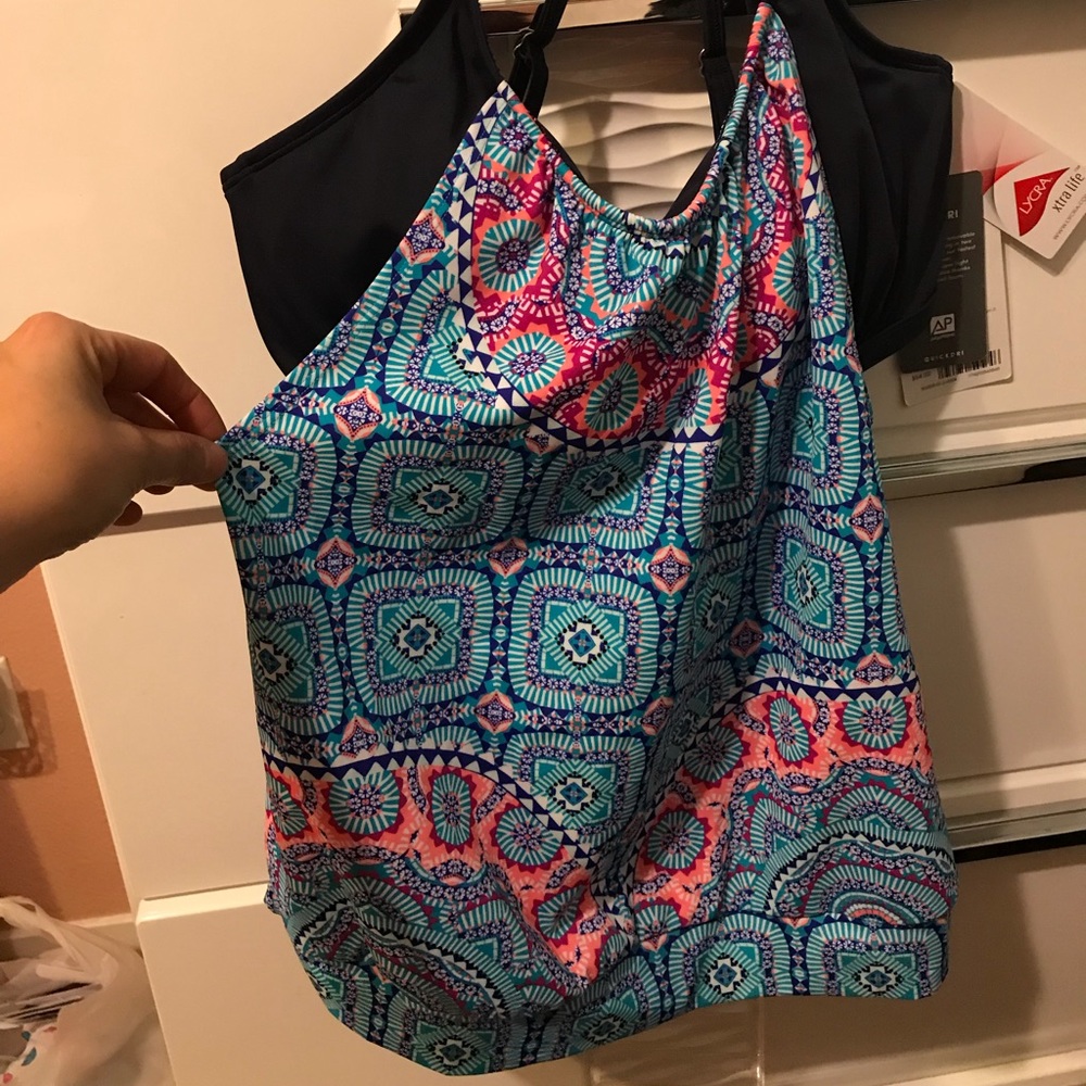 Athleta Tankini Swim Top