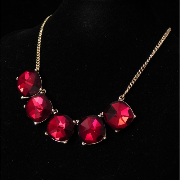 NWT gold and red statement necklace LDTN46 - Picture 5 of 7