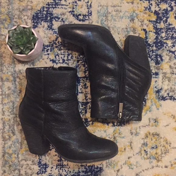Vince Camuto Black Leather Booties - Picture 1 of 3