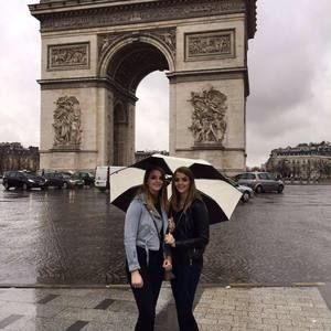 Meet your Posher, Emily