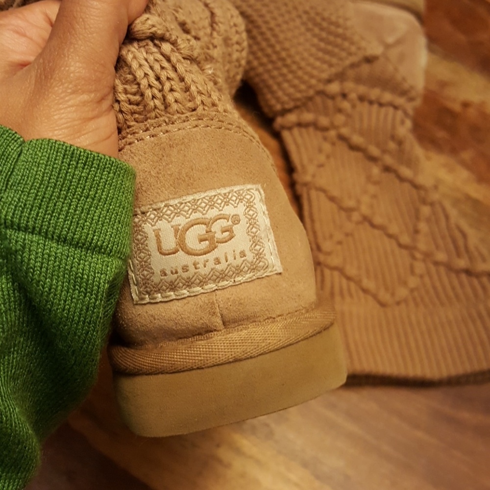 UGGs - Picture 3 of 3