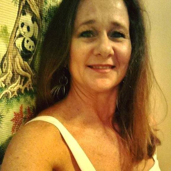 Meet your Posher, C robyn - Picture 1 of 1