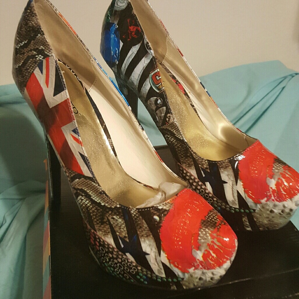 Amazing platform stiletto new in box