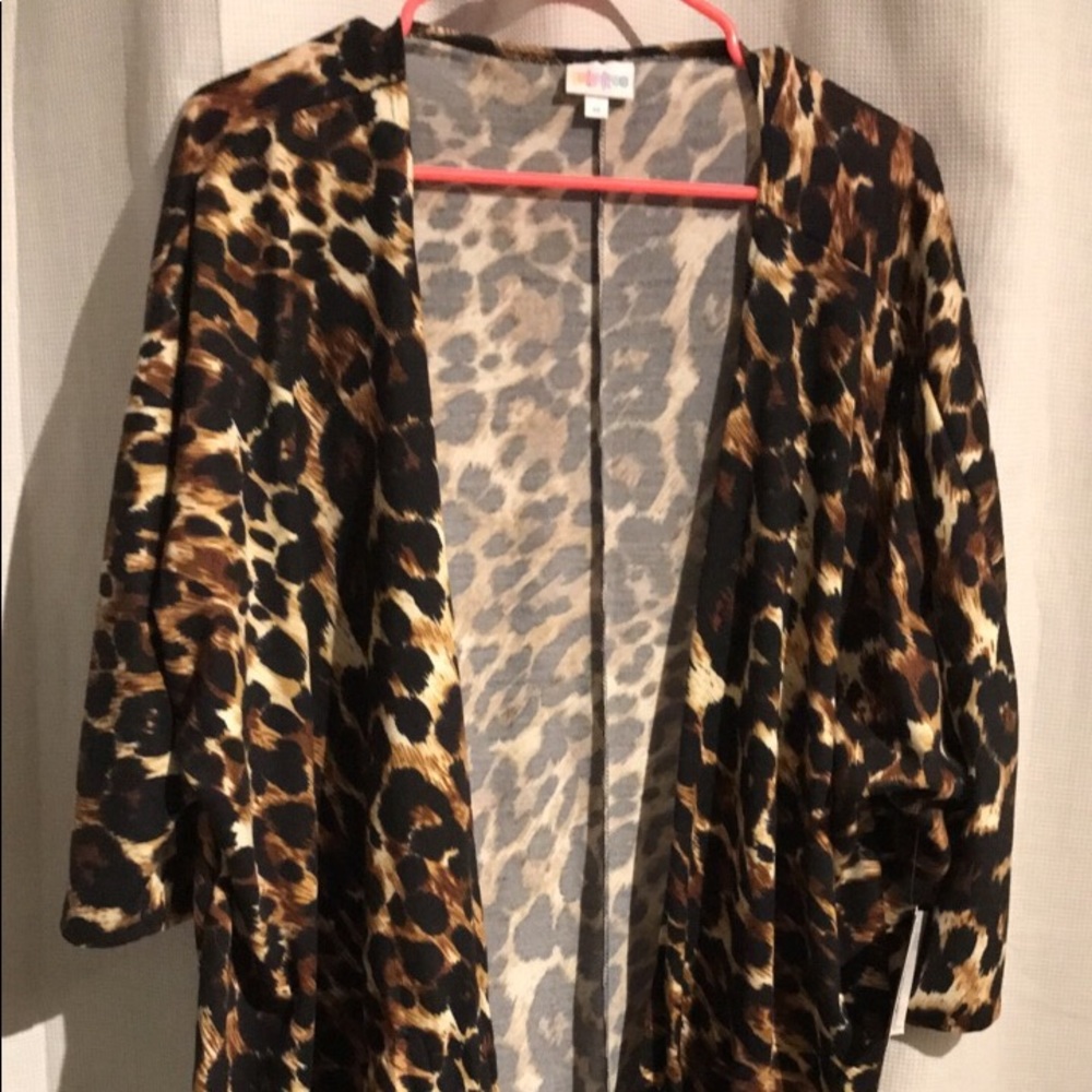 Leopard lularoe Lindsay