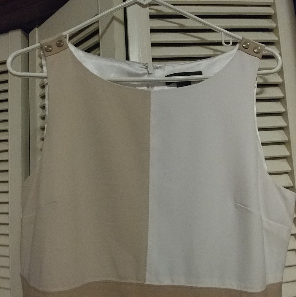 WHITE HOUSE BLACK MARKET Dress
