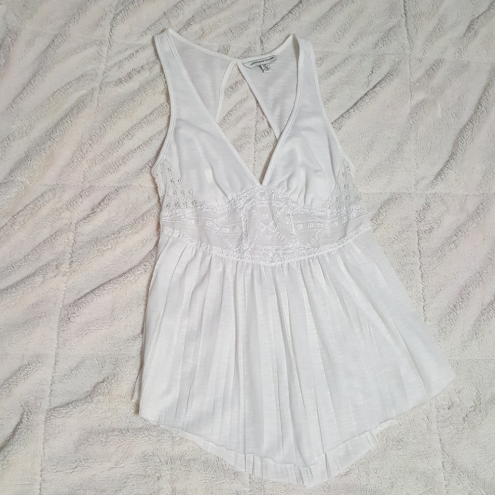 American Eagle Cut-out top