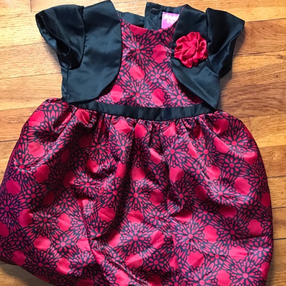 Final Drop! Cute toddler Dress - Picture 1 of 3