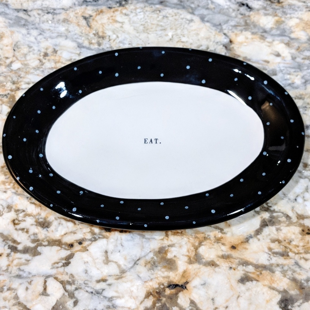 Rae Dunn Eat Plate Polka Dot