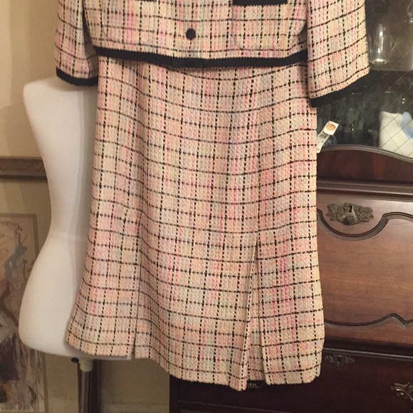 Talbots Ladies Tweed Suit - Picture 3 of 8