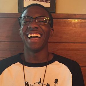 Meet your Posher, Dominique