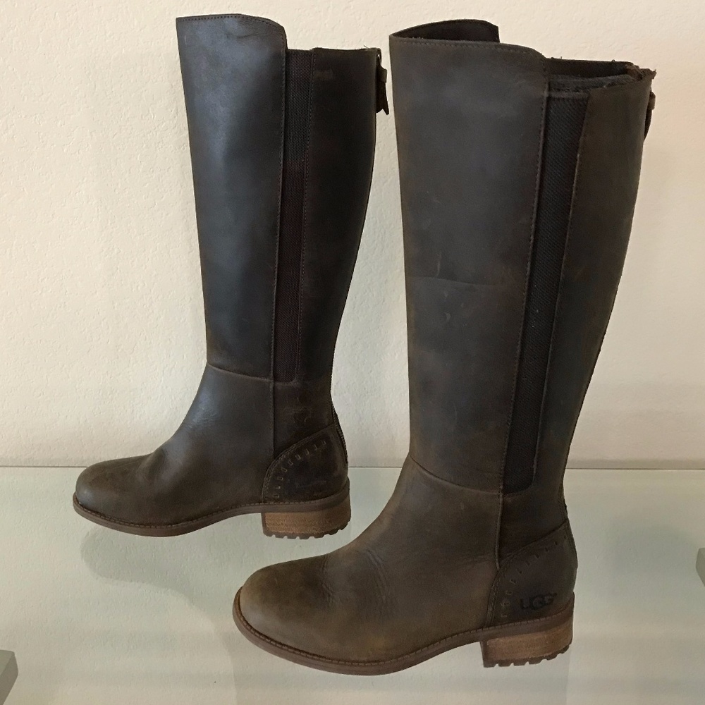 "NEW" UGG WOMANS VINSON LEATHER BOOT
