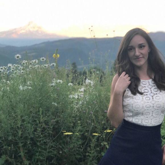 Meet your Posher, Lilli - Picture 1 of 1