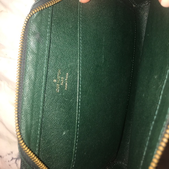 Louis Vuitton Bag (wristlet)