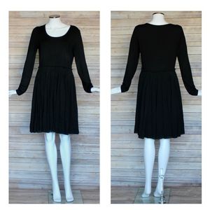 DKNY Long-Sleeved Scoopneck Flounce Dress