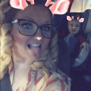 Meet your Posher, Ashley