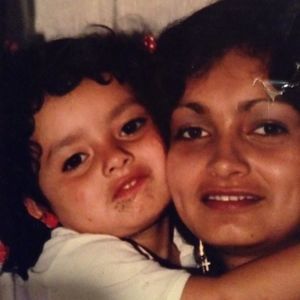 Meet your Posher, Lizzette