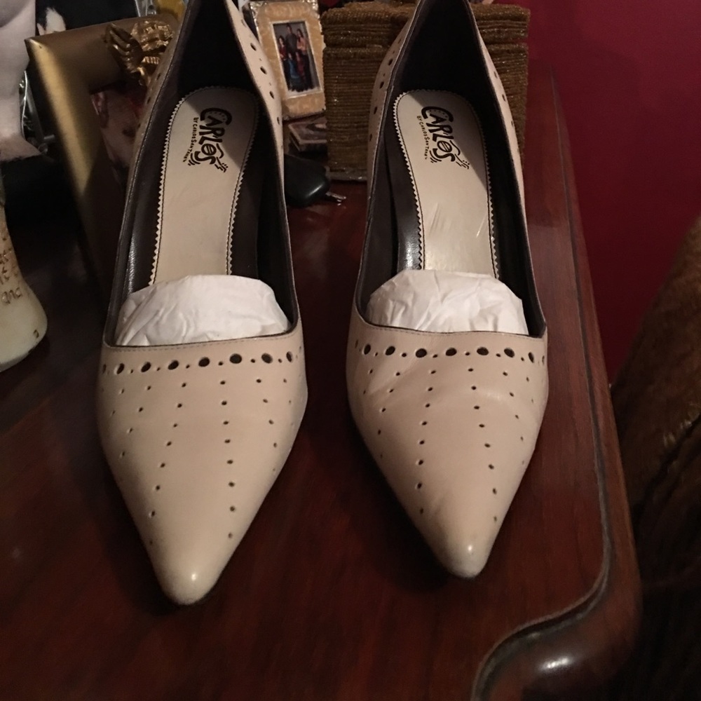 Beige pumps