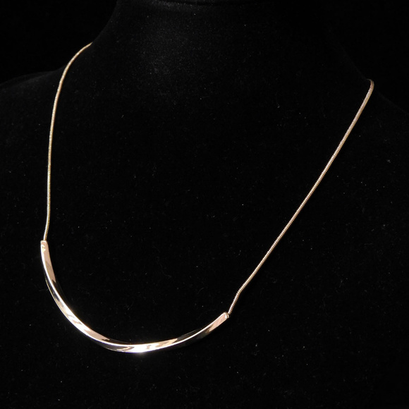 NWOT gold necklace. The Limited. LDTN47nc - Picture 5 of 6