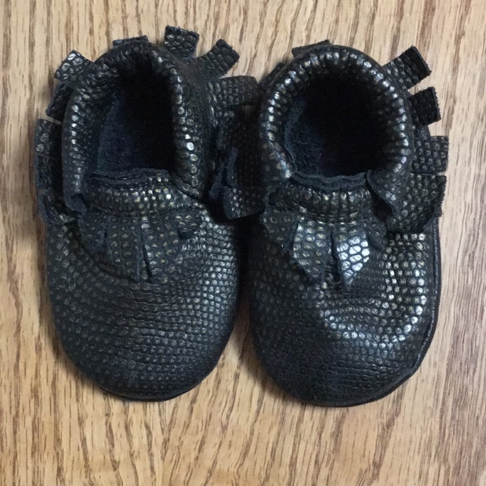 Black leather baby moccasins size 3