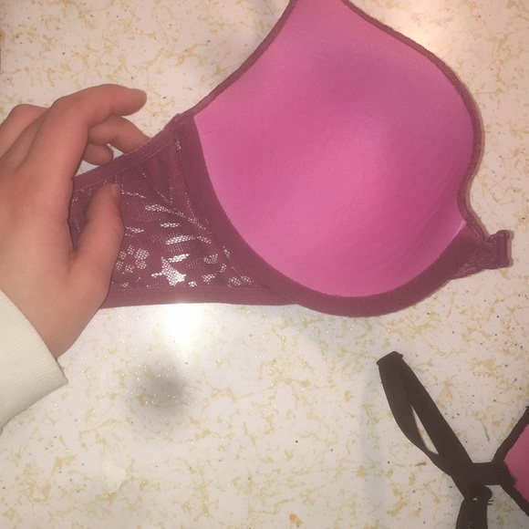Victoria Secret PINK Bra - Picture 4 of 5