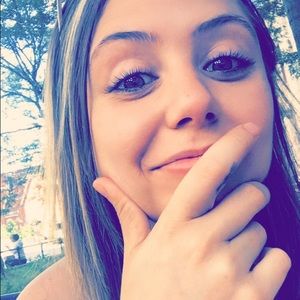 Meet your Posher, Amy