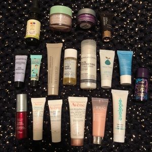 Face products sample bundle