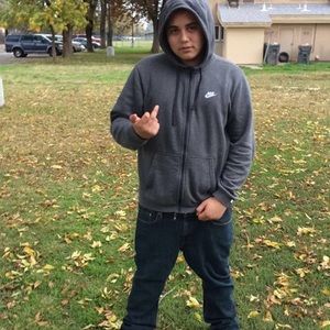 Meet your Posher, Sergio