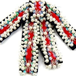 Pearl detailed bowtie