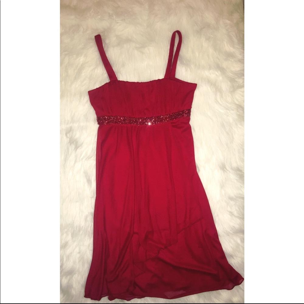 Wine red dress! ❄️
