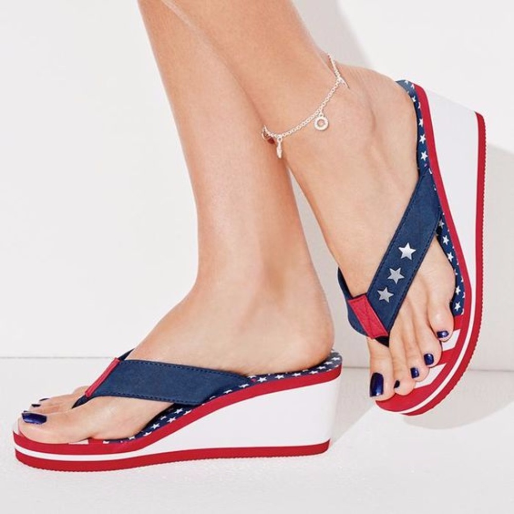 Avon's Red, White and Blue Flip-Flop - Picture 1 of 1