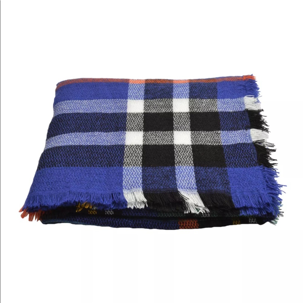 New Blue Oversized Blanket Scarf - Picture 3 of 3