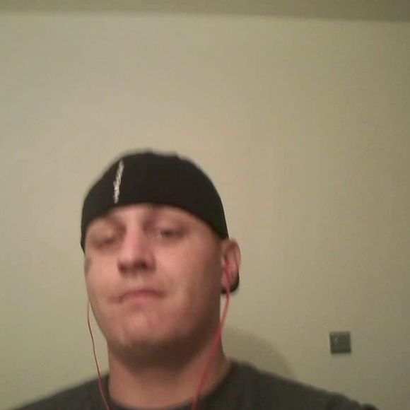 Meet your Posher, Bombr - Picture 1 of 1