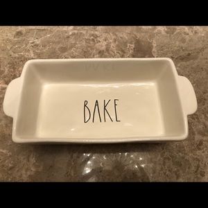 Rae Dunn bake dish