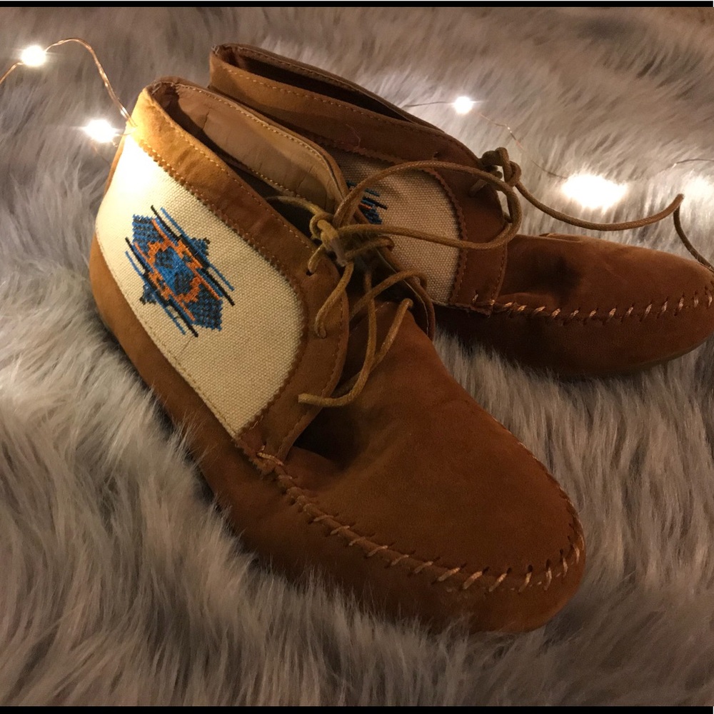 Moccasin booties 🍂