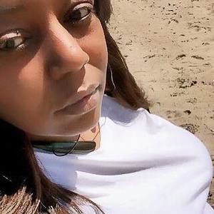 Meet your Posher, Genevieve