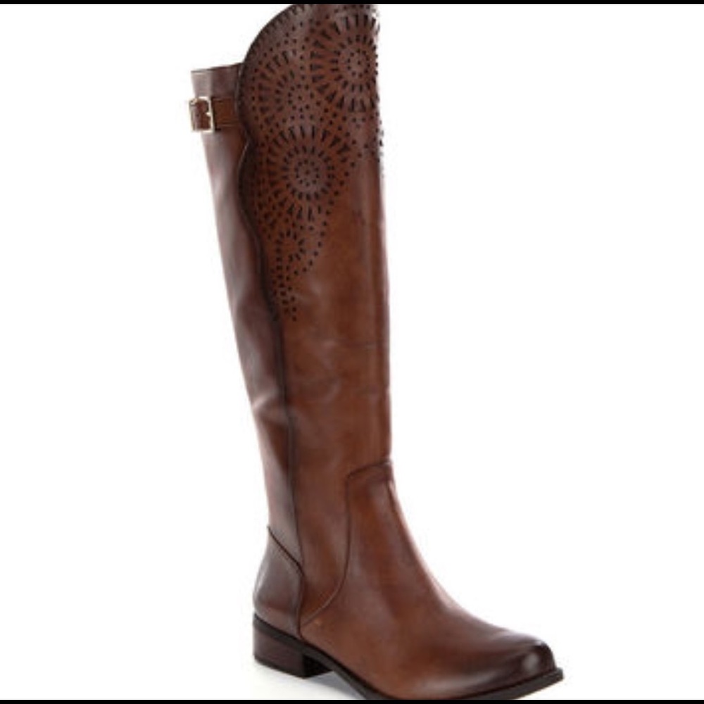 Beautiful Gianni Bini Boots!
