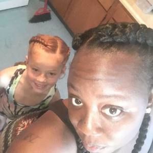 Meet your Posher, Pamela