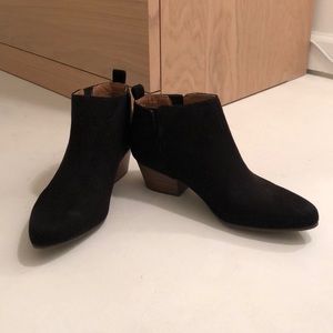 Black ankle booties