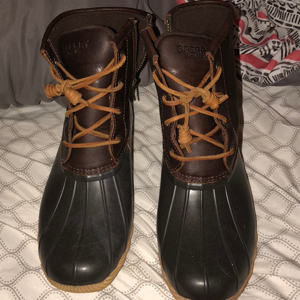 Sperry duck boots