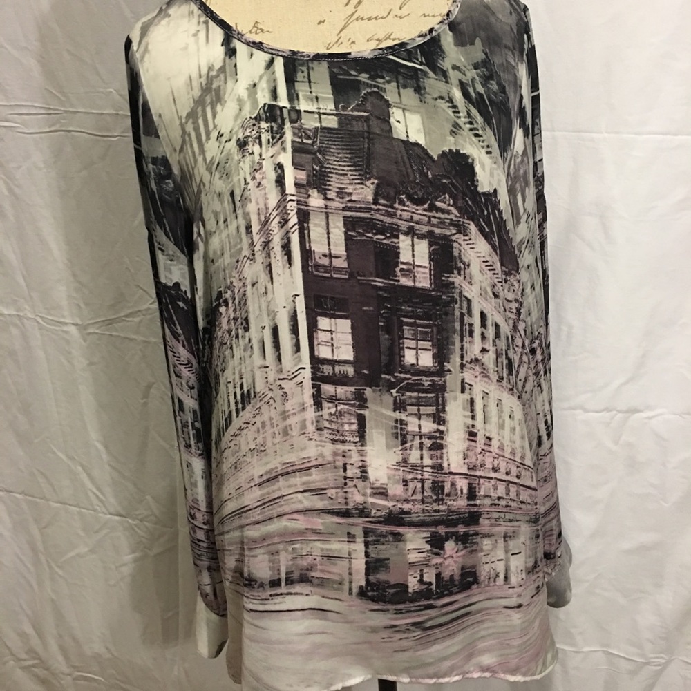 Karen Kane top