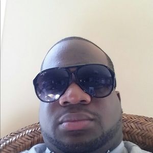 Meet your Posher, James