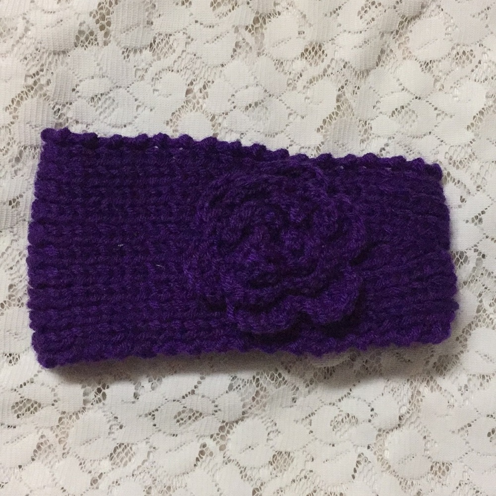 Crochet flower headwrap