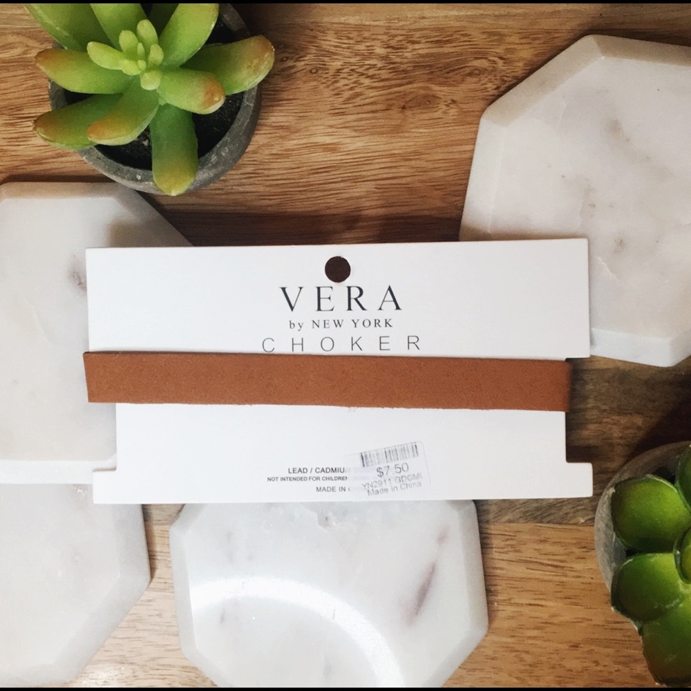 VERA by New York Choker / suede / caramel