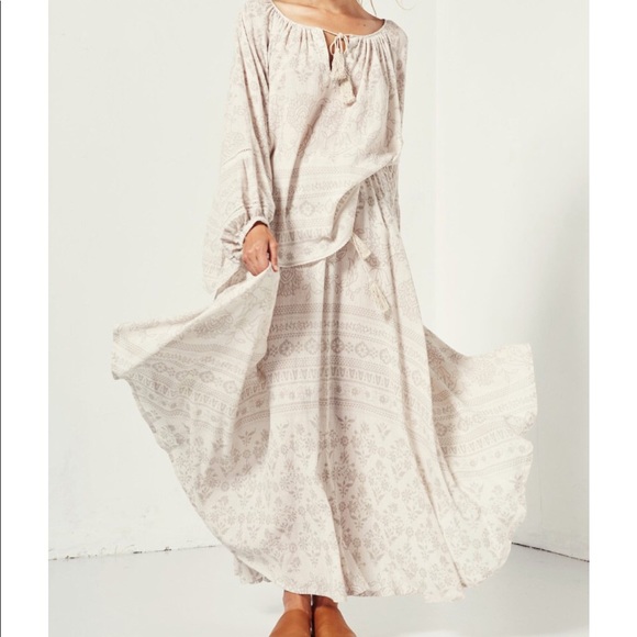 Spell and the Gypsy Moroccan Luxe skirt size L - Picture 3 of 3