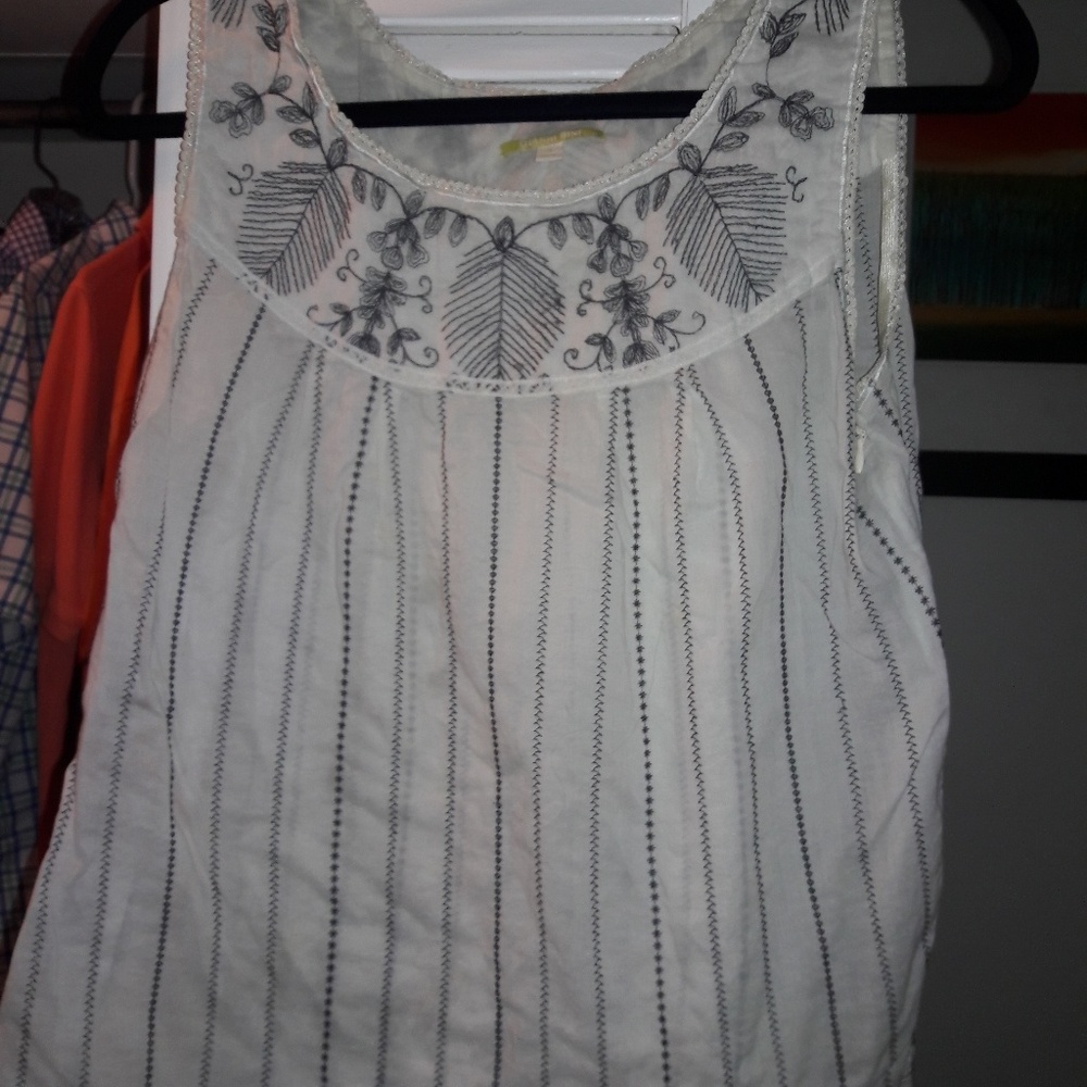 GB tank top, embroidered